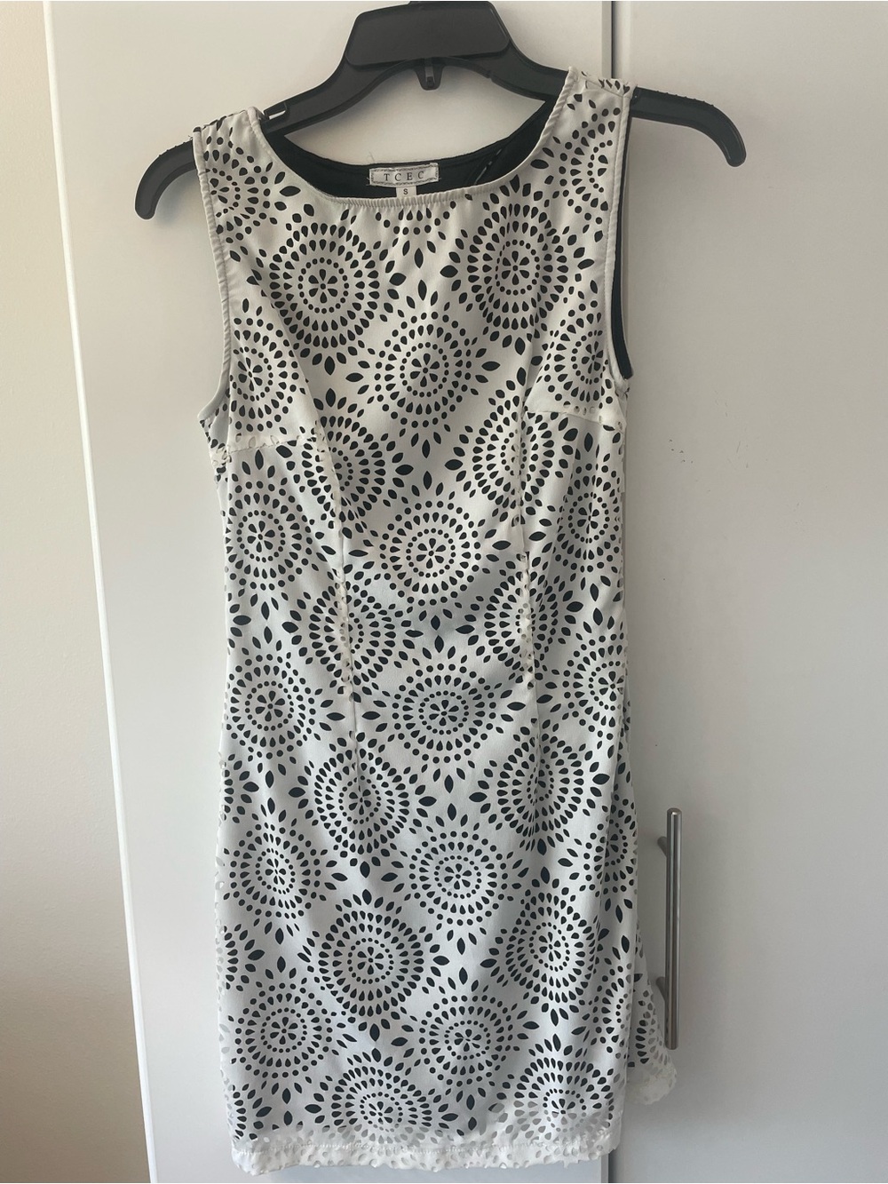TCEC Black & White Eyelet Sheath Dress